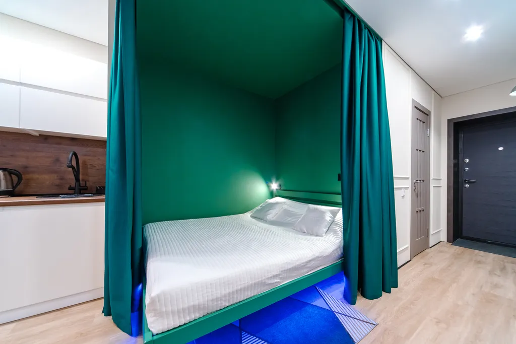 Чистая уютная студия в центре, заселение до 23-00