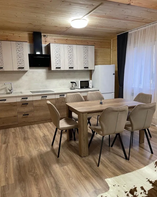 4-комнатный Дом