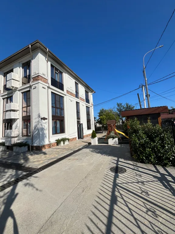 Квартира Красивая квартира в 15 минутах пешком от ЖД Адлер — Адлер