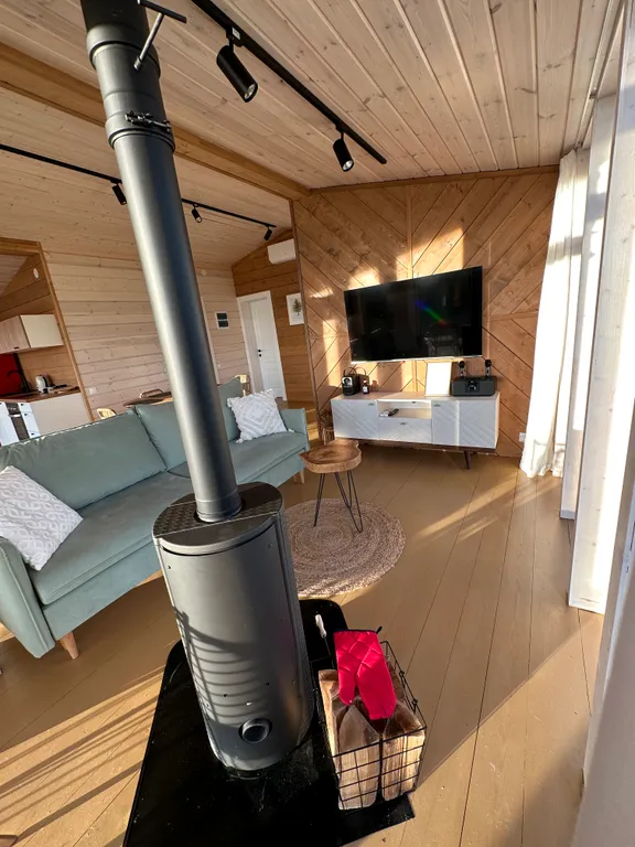 Коттедж Современный дом в окружении леса — Семеновское