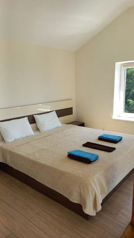 Трёхкомнатная квартира с панорамным видом на море и горы