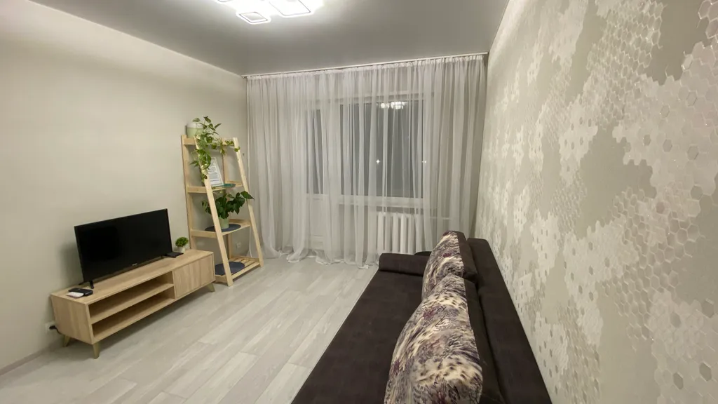 Двухкомнатная квартира рядом с ТРЦ Ярмарка