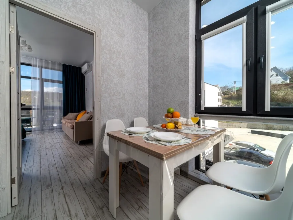 Апартамент в комплексе бизнес класса с бассейном