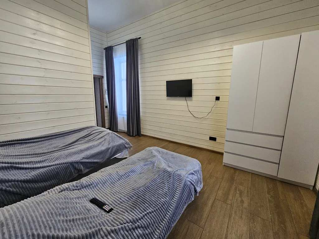 Дом с баней и камином для большой компании