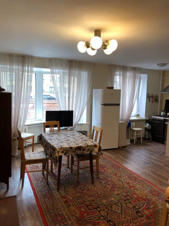 Апартамент в стиле ретро в центре города