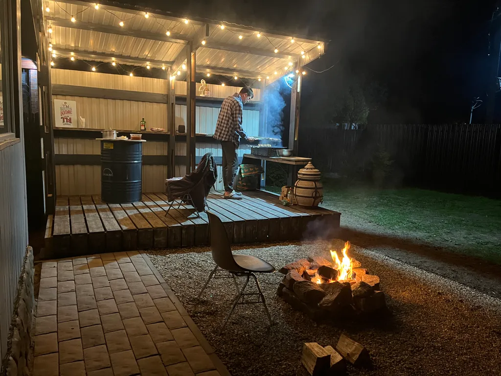 Дом с сибирским чаном, сауной и патио