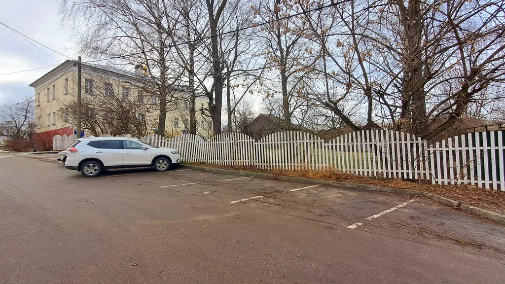 Студия у Соборной площади Кремля