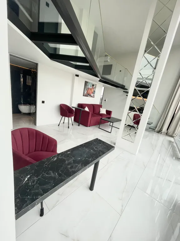 Уникальный видовой пентхаус с огромной террасой