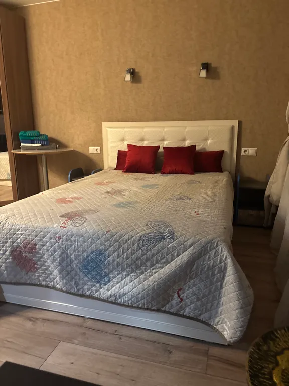 Комфортная квартира рядом с метро Генерала Тюленева, Теплый Стан