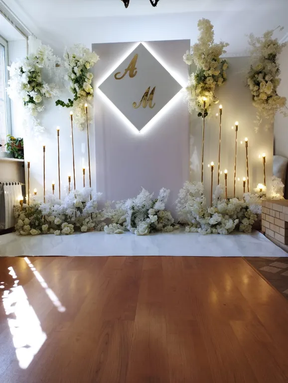 Шикарный загородный дом с бильярдом