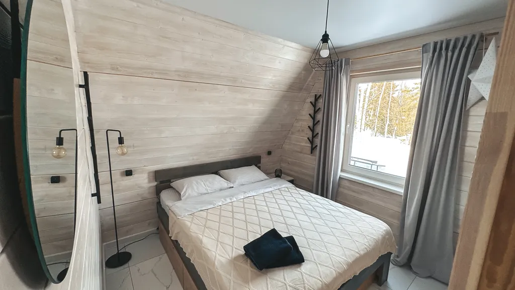 Уютный домик в стиле Афрейм с видом на горы