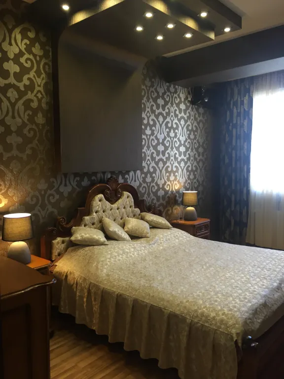 2-комнатная Квартира — аренда посуточно в Тбилиси