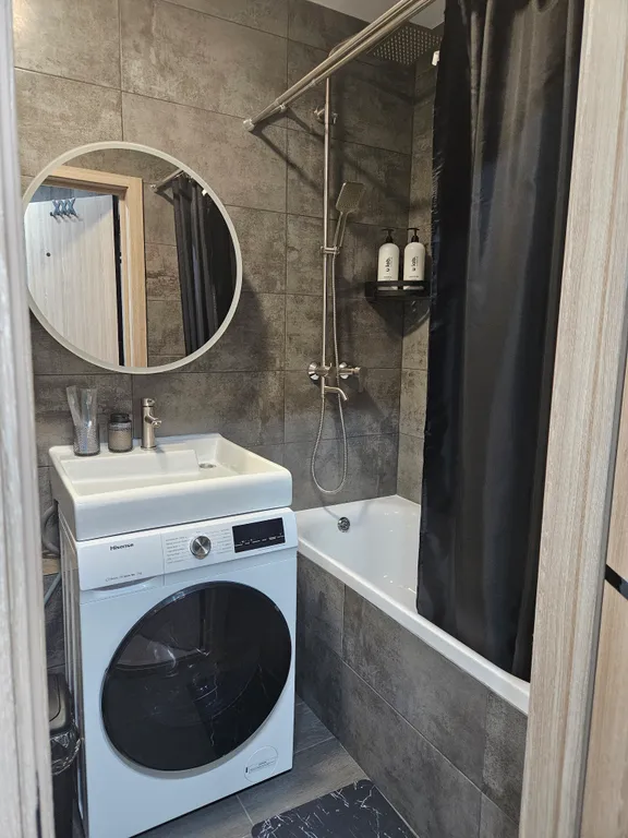 Тихая угловая квартира-студия