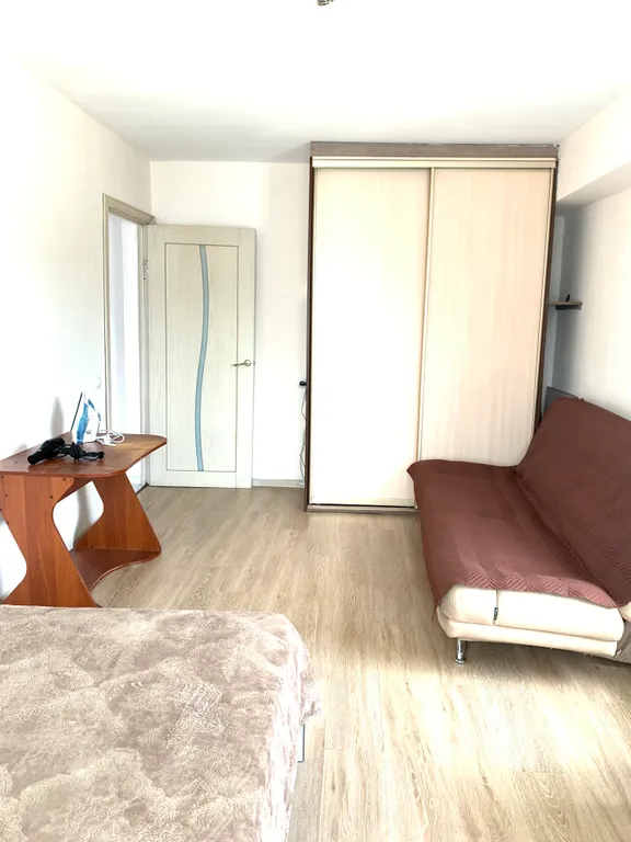 Дома вдали от дома