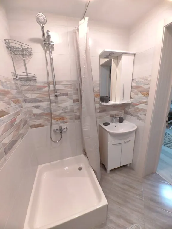 Квартира Квартира Часть дома  с отдельным входом — Ейск