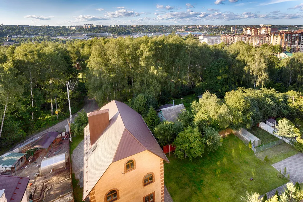 Дизайнерская трёххкомнатная квартира с панорамным видом Смоленска