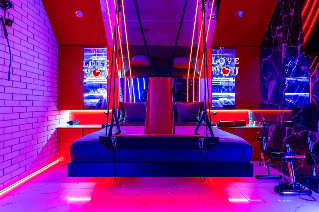 Тематический love апартамент с джакузи