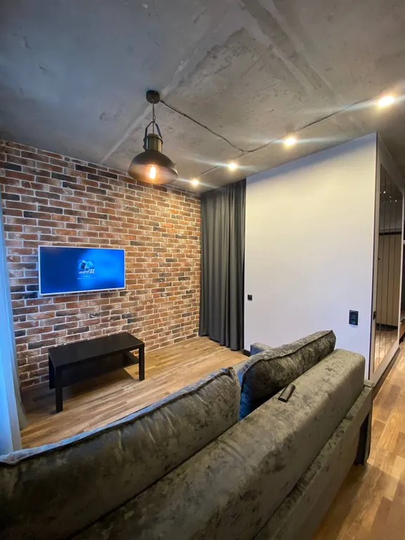 Квартира в стиле лофт с национальными элементами