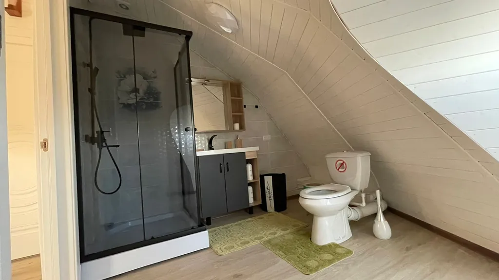 Купольный дом с видом на горы и море