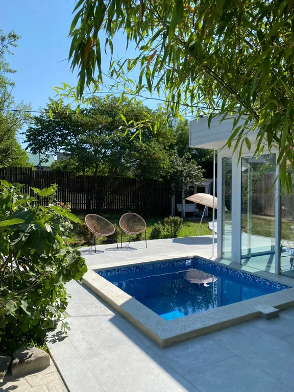 Коттедж Дом-студия в Голубой бухте — Геленджик