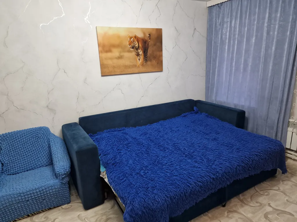 2-комнатная квартира в центре в частном благоустроенном доме