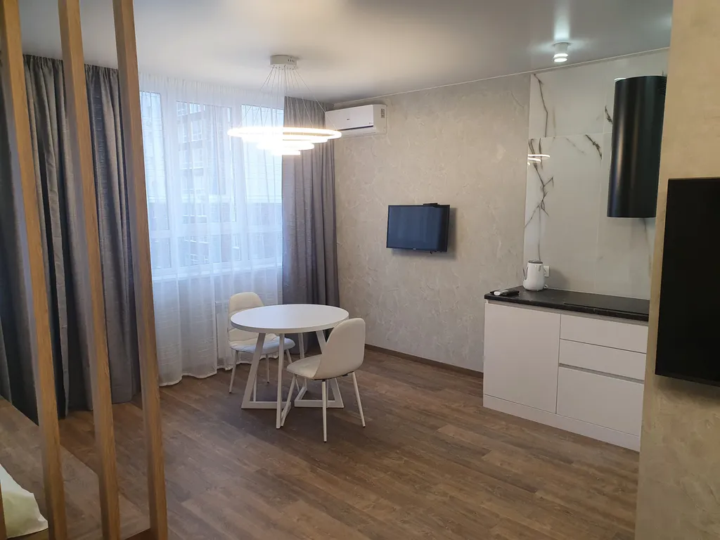 Прекрасная квартира-студия в живописном районе