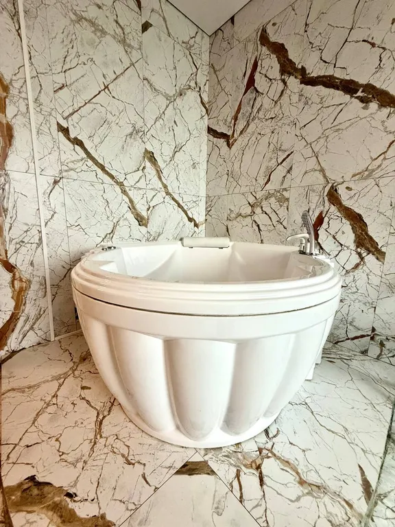 Студия Lux в центре города