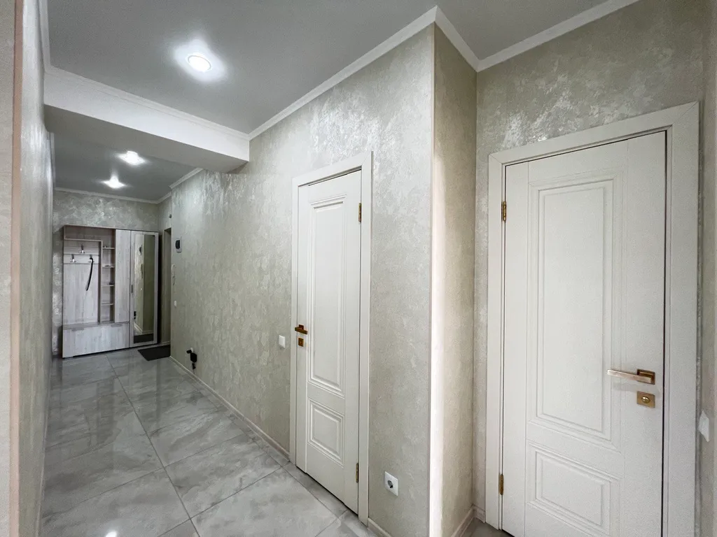 Двухкомнатная в центре