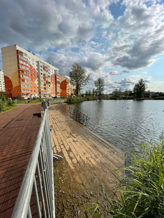 Квартира с 2-мя кроватями, рядом Акрон и Форум