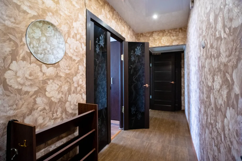 Апартаменты большие эконом-класса в Зареченском районе