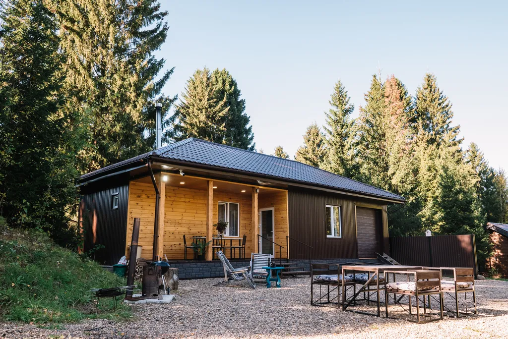 Коттедж Дом с баней на берегу залива реки Чусовая База Отдыха — аренда посуточно в Пермь