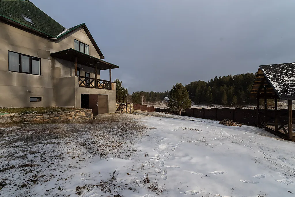 Уютный дом в живописном месте