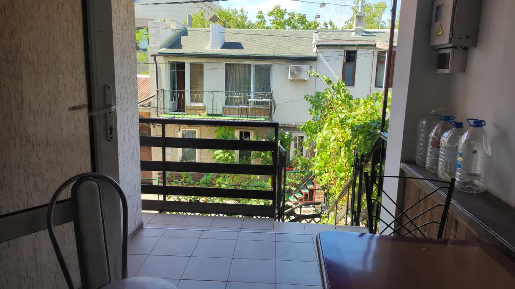 Коттедж Коттедж Квартира студия, 2 этаж — Евпатория