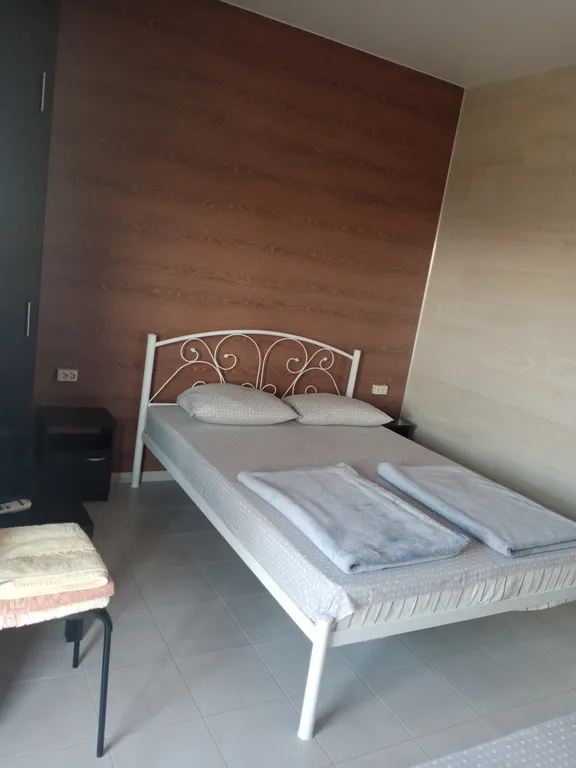 Квартира Комната — аренда посуточно в Береговое (Феодосия)