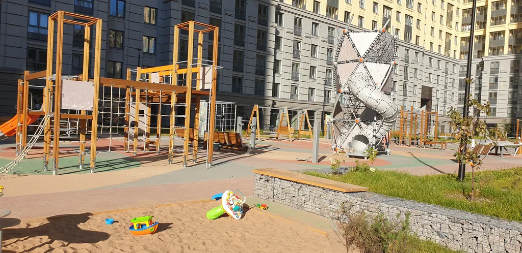 Квартира с видом на Неву