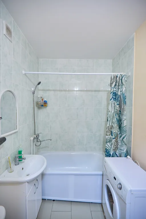 Студия на 8 этаже с балконом