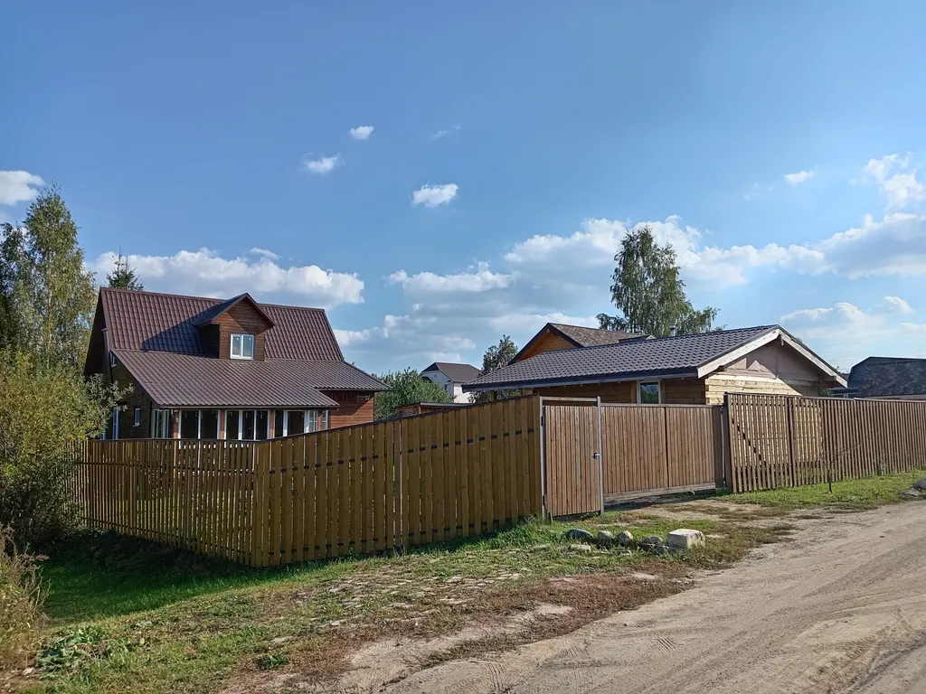 Уютный домик на окраине города Переславля