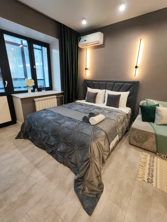 Квартира NATALI Aparts Дизайнерская студия в районе Арбан — аренда посуточно в Абакан