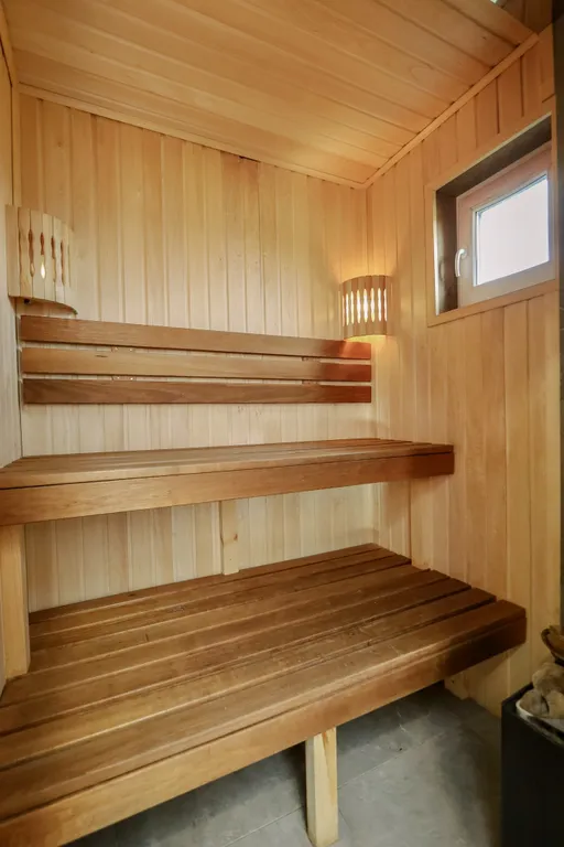 Уютно Ижевск. Барн-Хаус возле горнолыжного курорта Чекерил