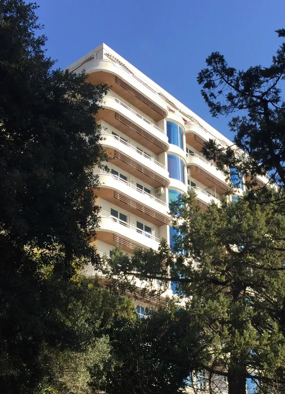 Апартаменты с видом на море и горы