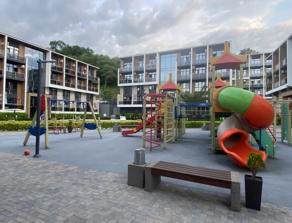 Студия с бассейном в ЖК Морской квартал