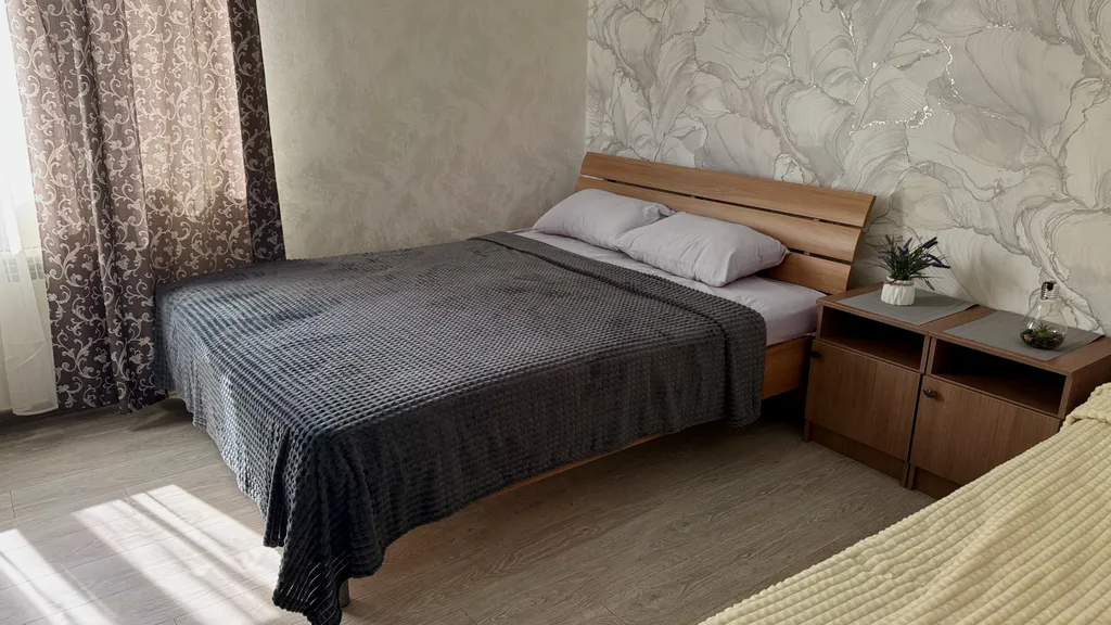 Квартира Трёхместный номер — аренда посуточно в Саратов