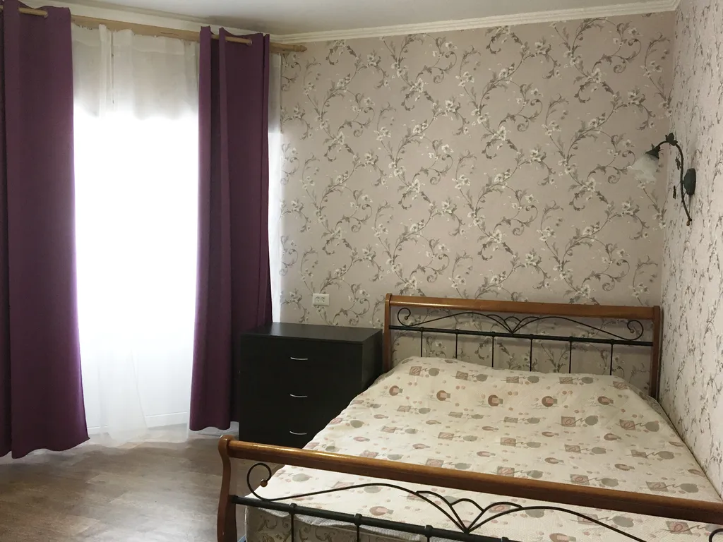 Квартира Двухкомнатная квартира с балконом — Анапа