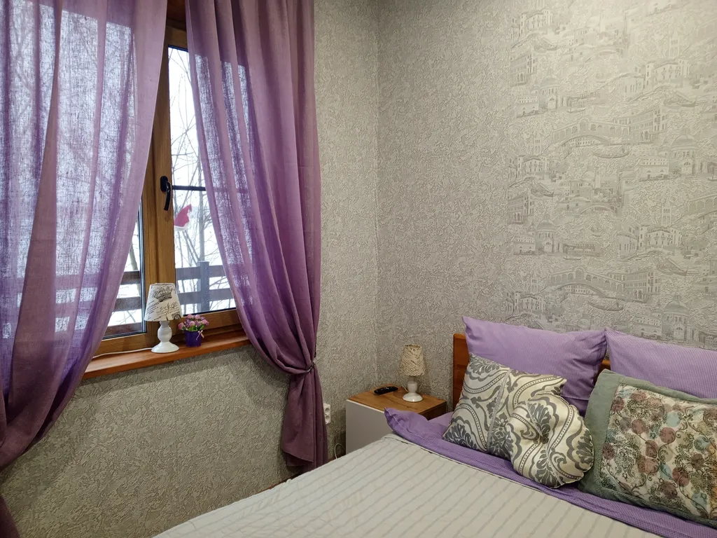 Парящий дом на Волге