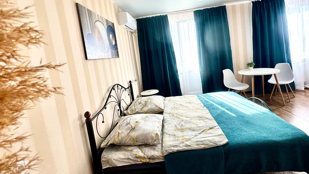 Студия с красивым видом на город