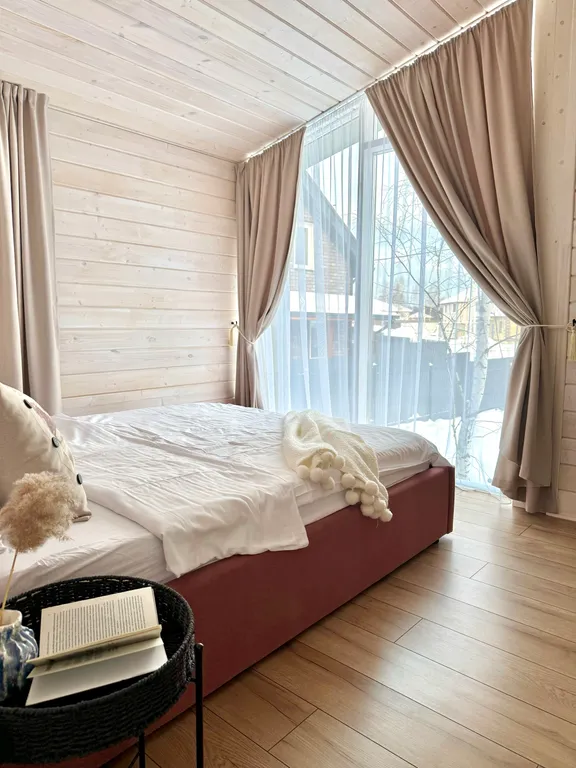 Коттедж Уютный дом на опушке леса с баней и сибирским банным чаном — Москва