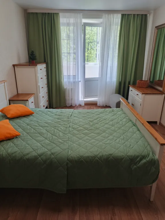 Просторная квартира у Волги — аренда посуточно в Конаково