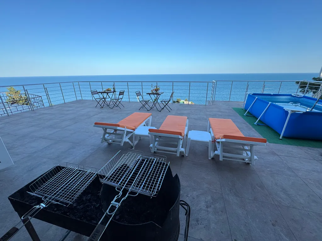 Трехместный Люкс с Балконом и видом на море