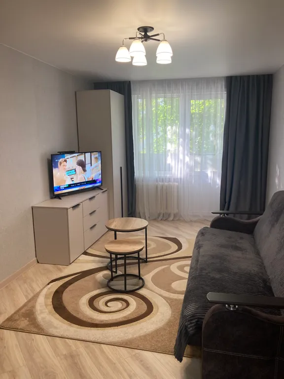 Квартира Комфортная трёшечка в центре города, 4 раздельных двуспальных места — аренда посуточно в Мичуринск