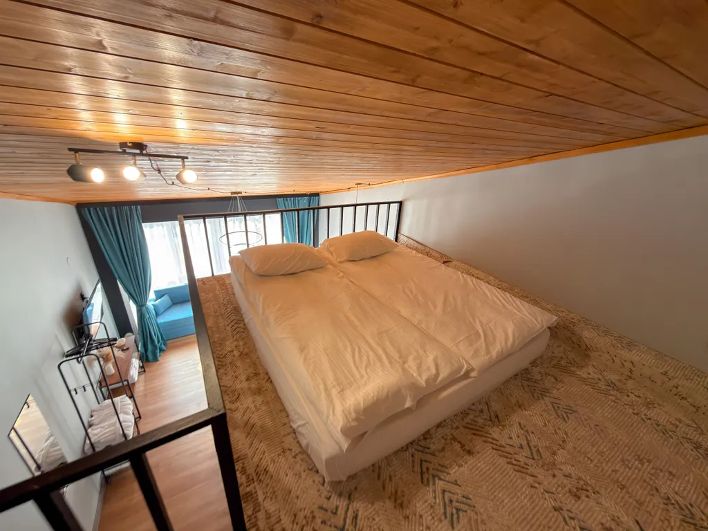 Коттедж B-Zone